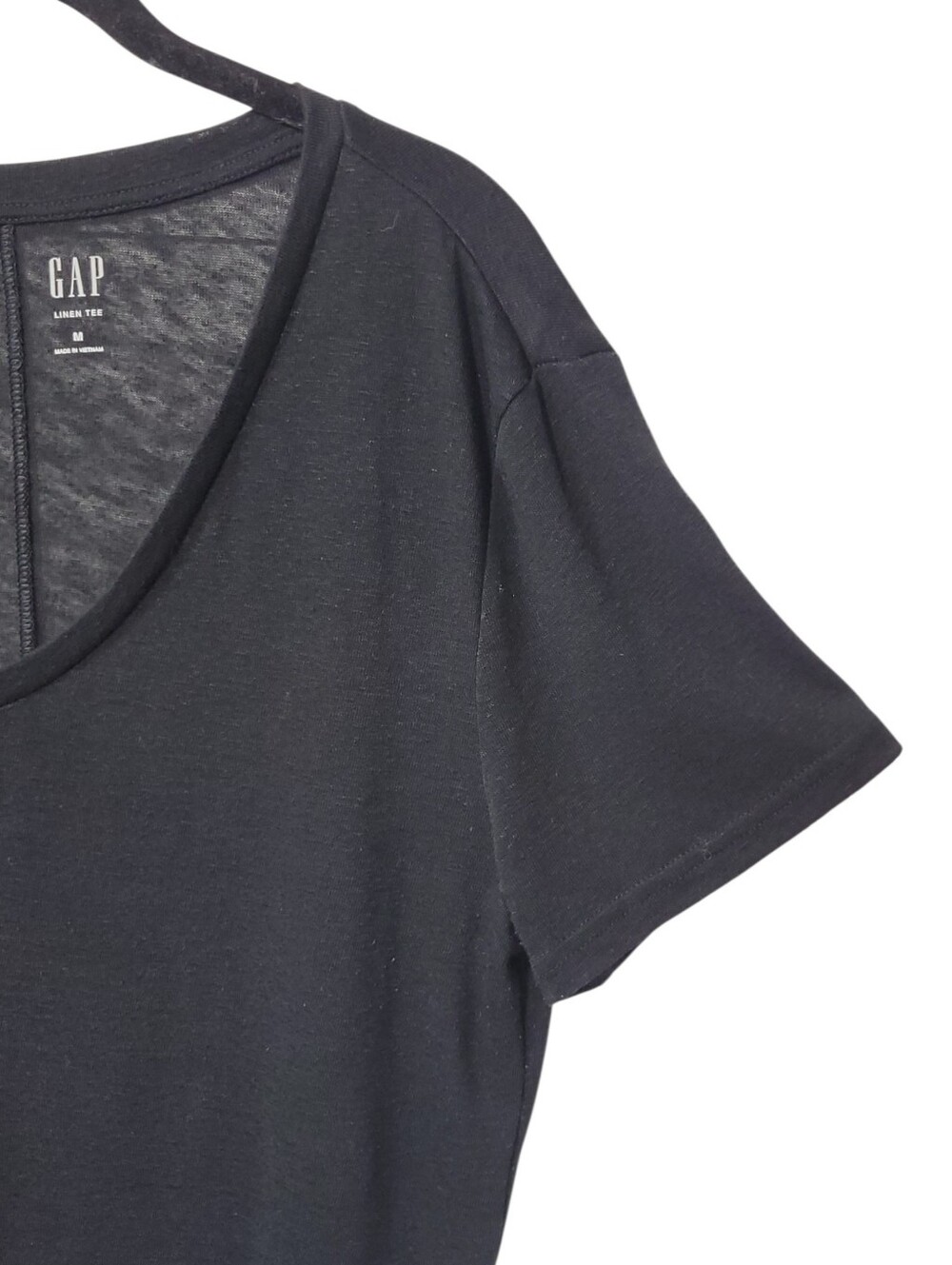 Gap Black Linen Blend V Neck Tee M Coastal Minimalist Slouchy Luxe Basic - Picture 4 of 9